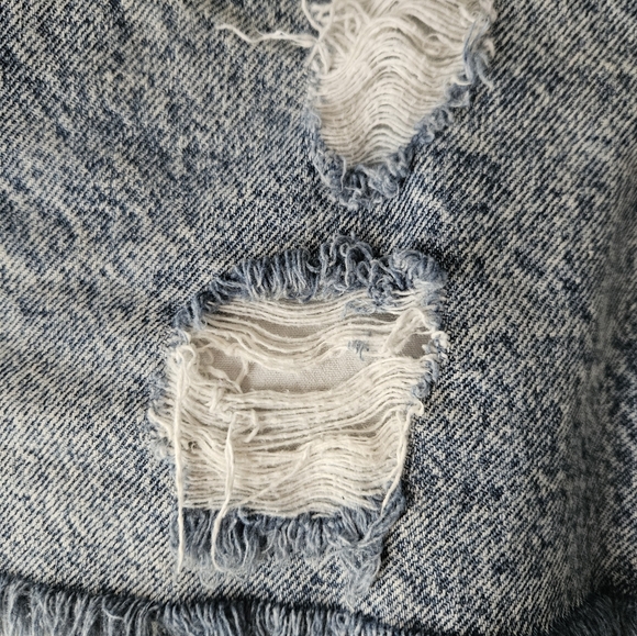 LEVI'S Vintage cut off shorts. 505 Regular fit. Size 30 - Picture 3 of 10